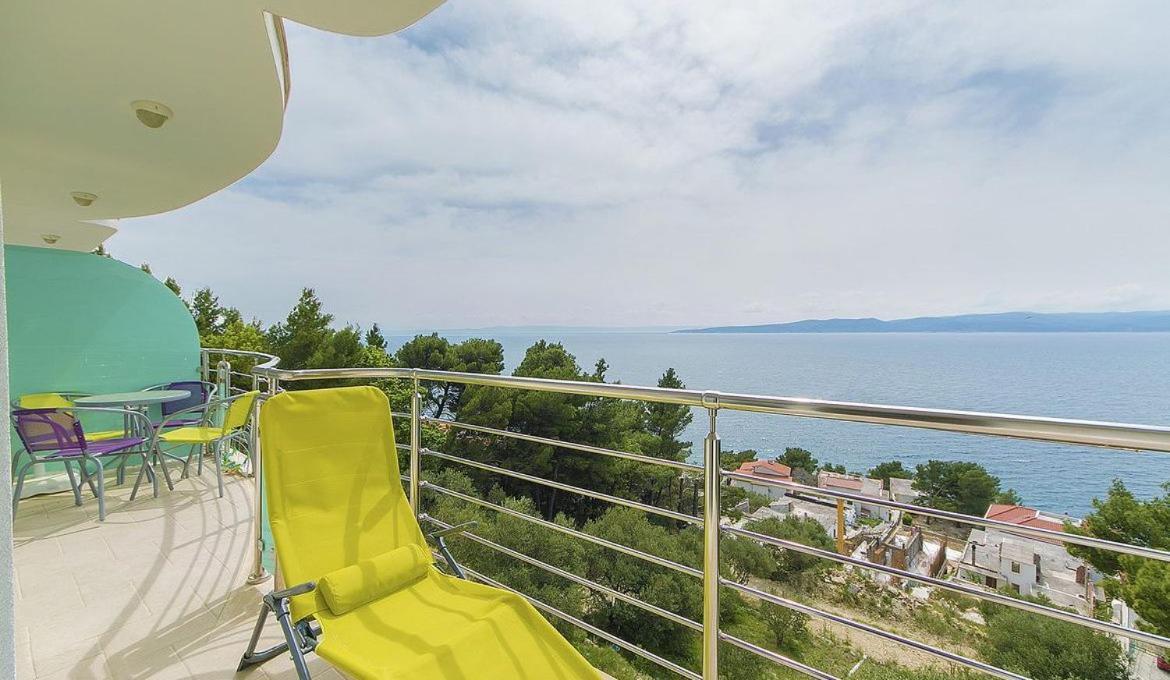 Villa Issea Брела Екстер'єр фото